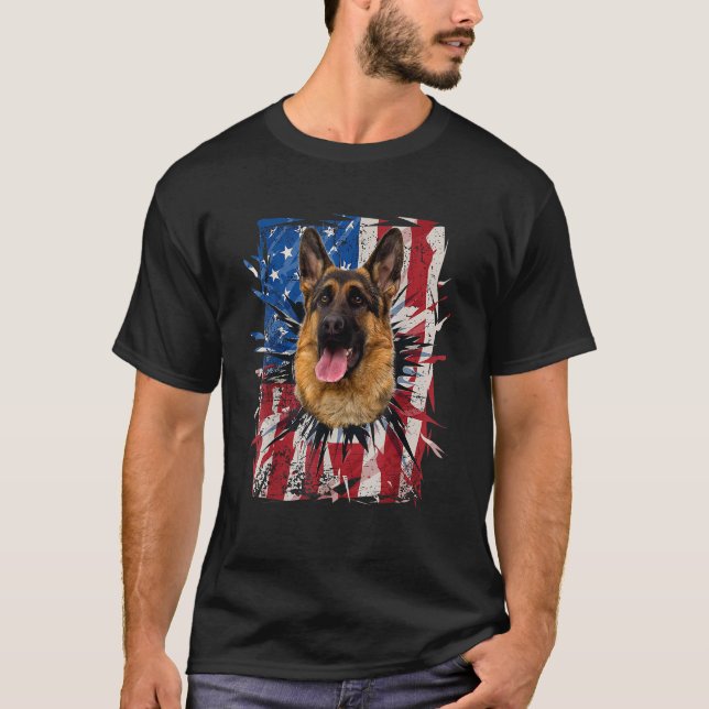 Camiseta German shepherd Patriótico Torn American Flag 4º O (Frente)