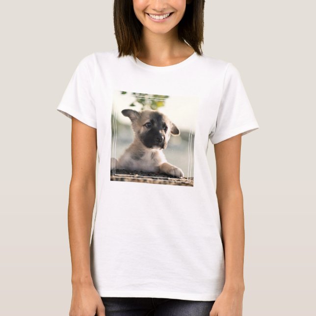 Camiseta German shepherd Puppy Sobre A Borda (Frente)