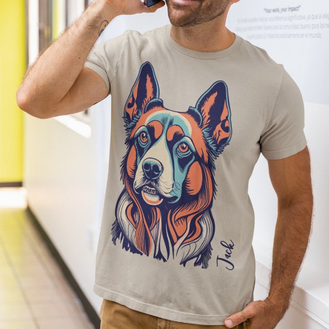 Camiseta German shepherd T-Shirt do Estilo Vintage (Personalized German Shepherd shirt on man talking on phone.)