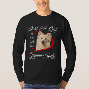 Camiseta German Spitz Apenas Uma Garota Apaixonada Por Seus