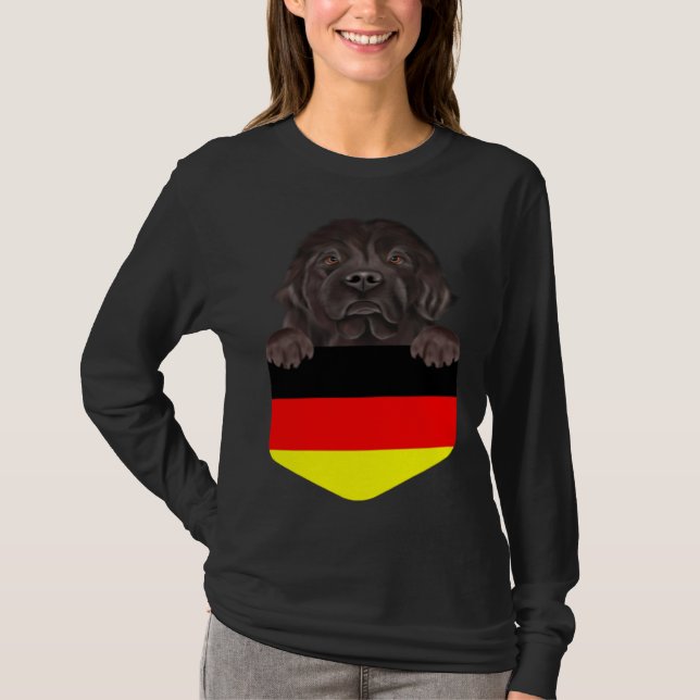 Camiseta Germany Flag Newfoundland Dog In Pocket (Frente)