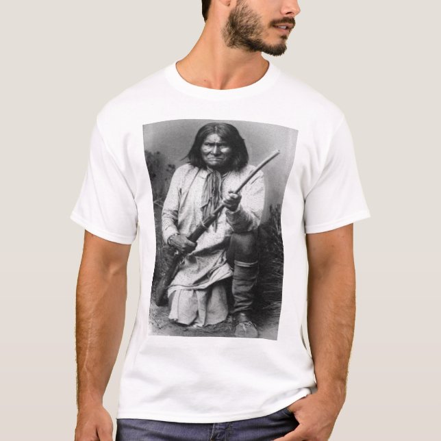 Camiseta 'Geronimo com a arma no Ready (Frente)