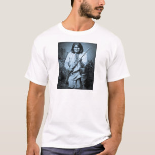 Camiseta Geronimo com rifle 1886