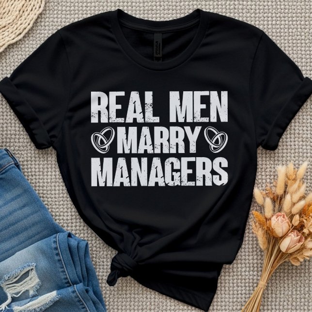 Camiseta Gestores de Casados do Real Men Engraçados pelo ge (Criador carregado)