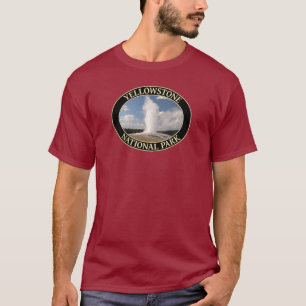 Camiseta Geyser velho e fiel no Parque Nacional de Yellowst