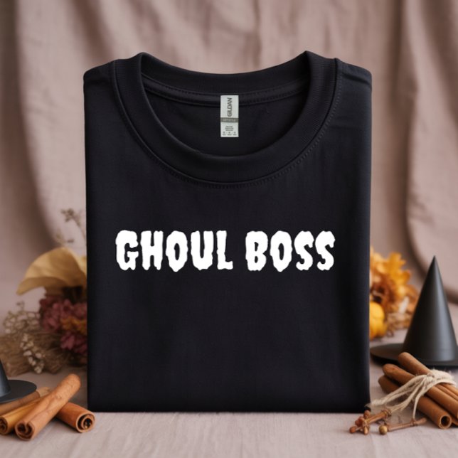 Camiseta Ghoul Boss — tipografia branca halloween (Criador carregado)