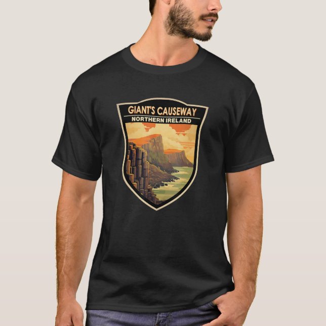 Camiseta Giants Causeway Northern Ireland Landmark Badge Vi (Frente)