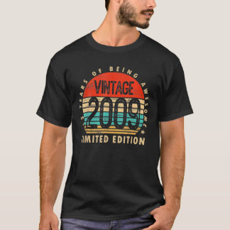 Camiseta Gifts Vintage 2009 Limited Edition, com 13 anos de