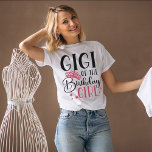 Camiseta Gigi da Correspondência Personalizada do Esquadrão<br><div class="desc">Gigi das Camisas de Combinação Personalizadas da Rapariga de Aniversário da Família são perfeitas para qualquer celebração familiar! Com uma variedade de cores e designs para escolher, essas camisas fazem presentes de excelente para aniversários, ou apenas para mostrar seu apoio aos seus entes queridos. Você também pode usá-las como camisas...</div>
