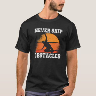 Camiseta Ginástica Urbana Correndo na Parede para o Traceur