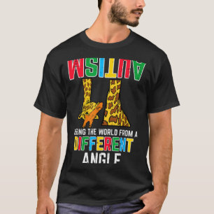 Camiseta Girafa Autismo Vendo o Mundo de um Ângulo Diferent