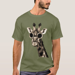 Camiseta Girafa com os óculos de proteção dos óculos de sol