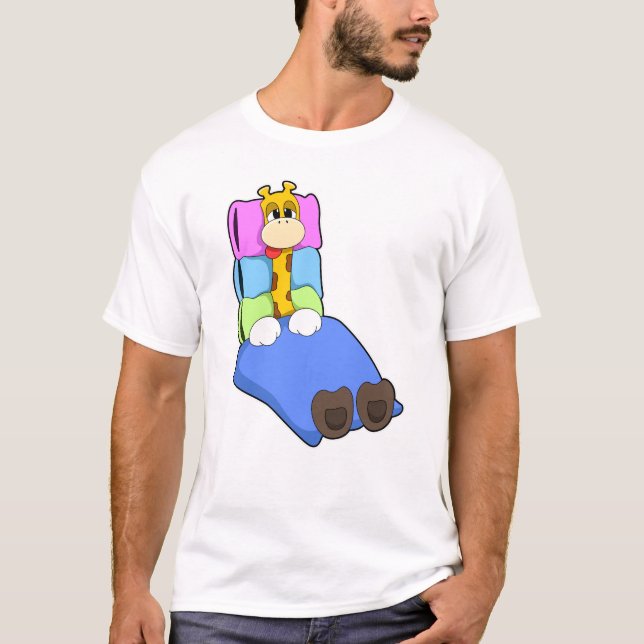 Camiseta Girafa dormindo com cobertor e Travesseiro (Frente)