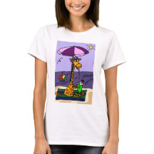 Girafa engraçado na praia