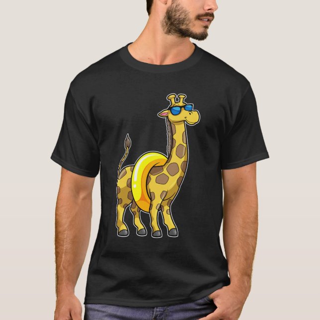 Camiseta Girafa na praia com Natação e óculos de sol (Frente)