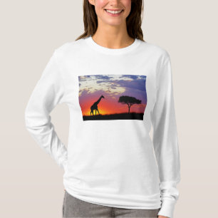 Camiseta Girafa silhuetada ao nascer do sol, Giraffa