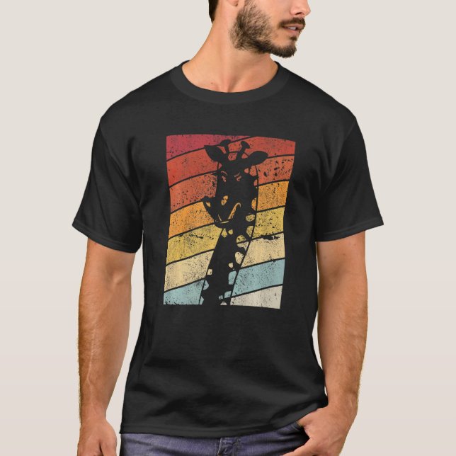 Camiseta Giraffe Design A Estilo Retro Giraffe Premium (Frente)