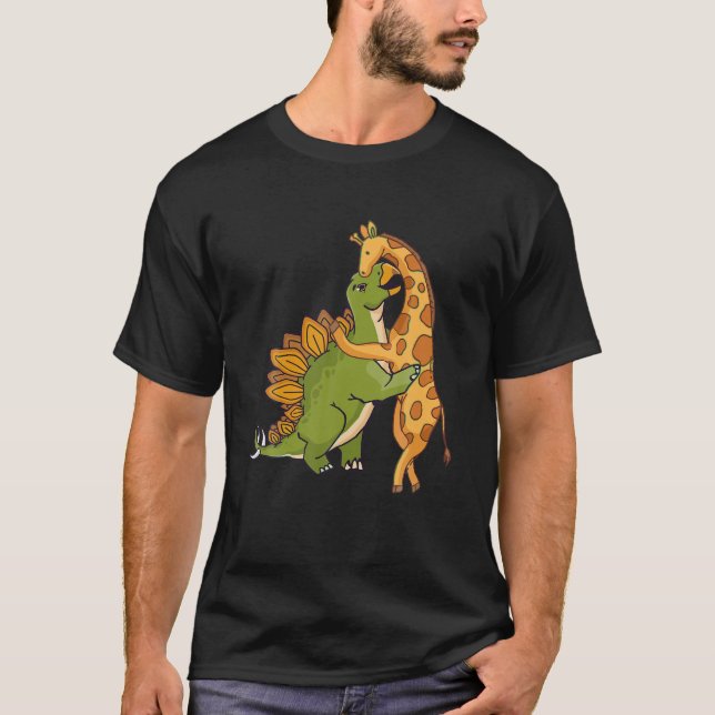 Camiseta Giraffe Dinosaur Hug Love Dino Animais Safari Hall (Frente)