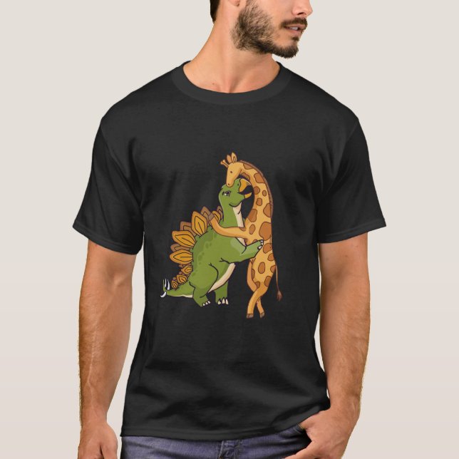 Camiseta Giraffe Dinosaur Hug Love Dino Animais Safari Hall (Frente)