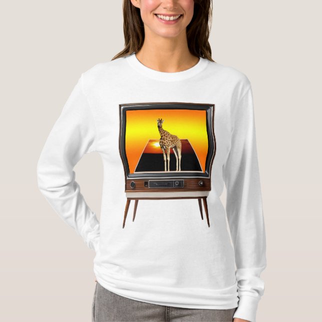 Camiseta Giraffe Poout Art Na Antiga TV Analógica, (Frente)