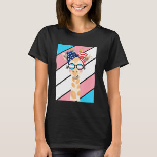 Camiseta Giraffe Prioridade Transgender Flag LGBTQ Orgulhos