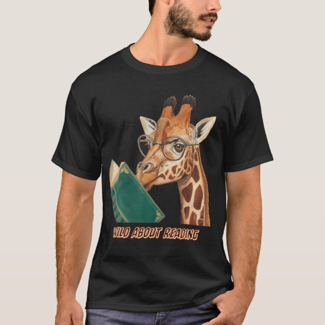Camiseta Giraffe Reading Book Eyeglasses Animals Teachers Z (Frente)