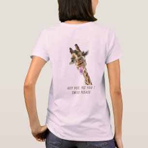 Camiseta Giraffe Tongue Out e Piscar os olhos Diversão T-Sh