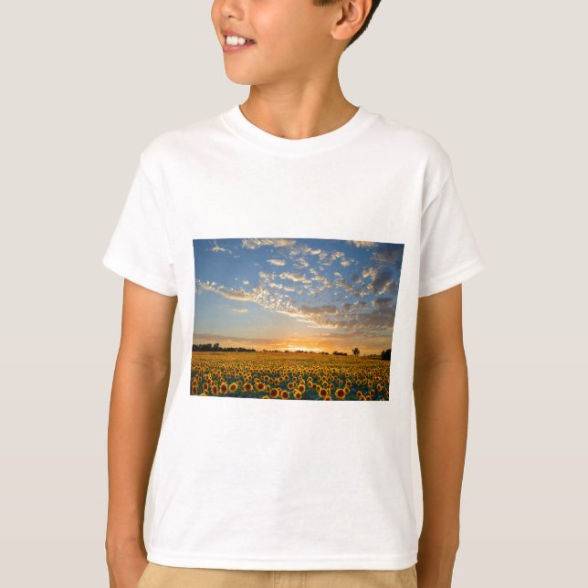 Camiseta Girassóis no Sunset (Frente)