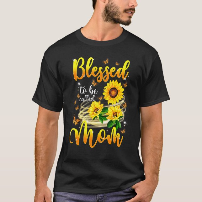 Camiseta Girassol Abençoado Ser Chamado Mãe Feliz Mães D (Frente)