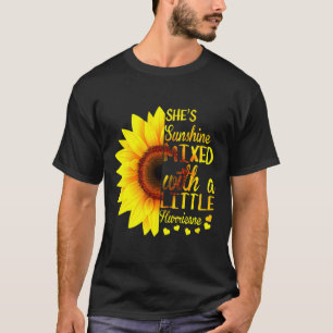 Camiseta Girassol Brilha Sol Misturada Com Um Pequeno Furo