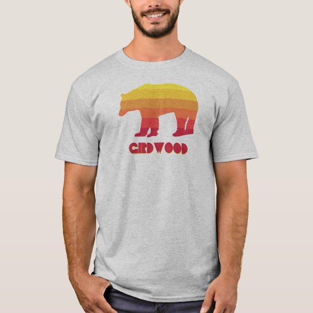 Camiseta Girdwood Alaska Rainbow Bear (Frente)