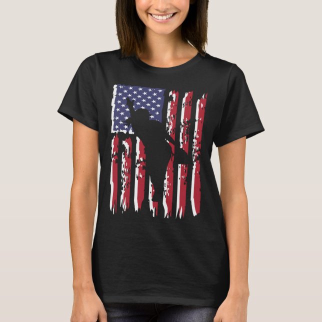 Camiseta Girls Fastpitch Softball Pitcher Flag (Frente)