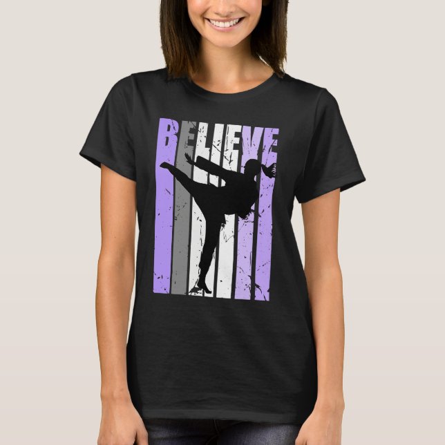Camiseta Girls Purple Distressed Believe Karate Girl Black  (Frente)
