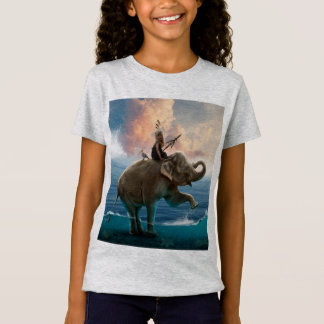Camiseta Girl's shirt with elephant design in the sea