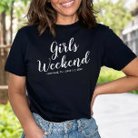 Camiseta Girls Weekend Ausente T-shirt Data Personalizada<br><div class="desc">A camisa perfeita para comemorar seu fim de semana entre meninas e mulheres. Esteja você comemorando um aniversário, planejando uma mini reunião, festa de solteira ou apenas saindo com suas amigas, esta camisa vai colocar o palco para o melhor fim de semana/viagem de sempre. Personalize adicionando o local e a...</div>