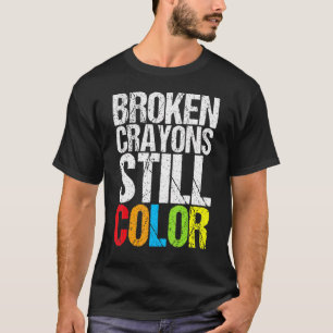 Camiseta Giz Crayons Quebrados Ainda Colorem a Consciência