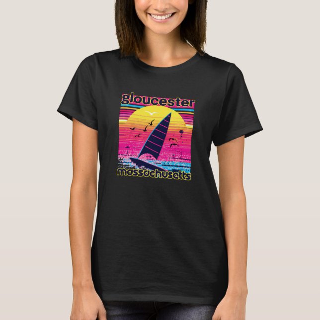 Camiseta Gloucester Retro 80s Style Souvenir Beach (Frente)