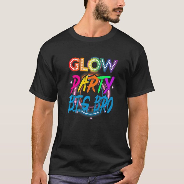 Camiseta Glow Party Big Bro Paint Efeito Splatch Parte Bril (Frente)