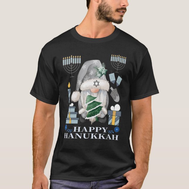Camiseta gnome Tree Hanukkah Chanukah 2022 Merry Chrismukka (Frente)