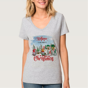 Camiseta Gnomo Bonito Celebrando Férias de Natal