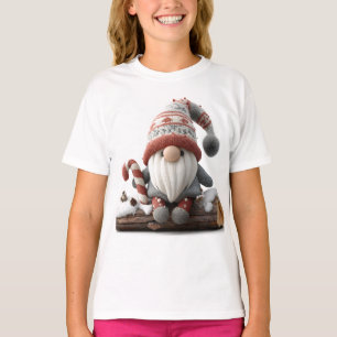 Camiseta Gnomo de Natal bonito com uma Canela Doce em um Lo