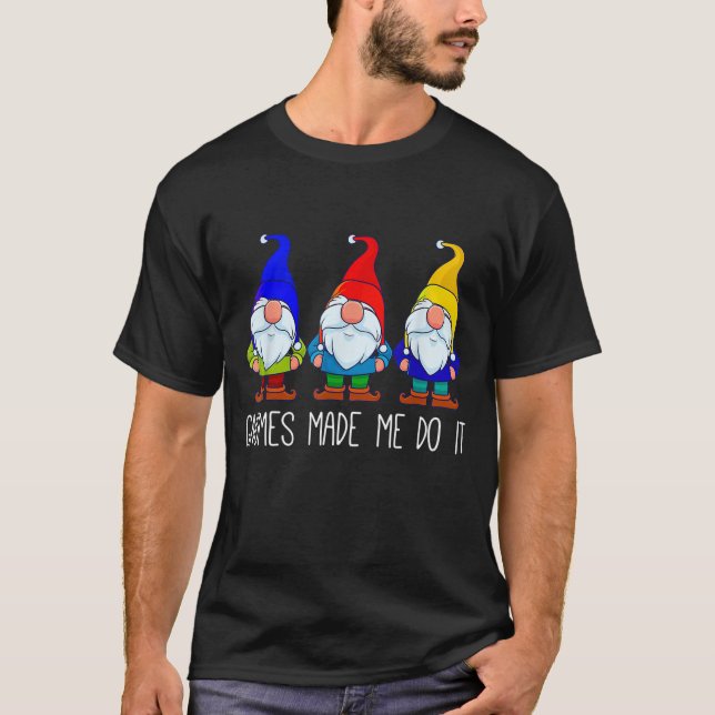 Camiseta Gnomos Me Fez Fazer Isso Engraçado Gnomo Do Jardim (Frente)