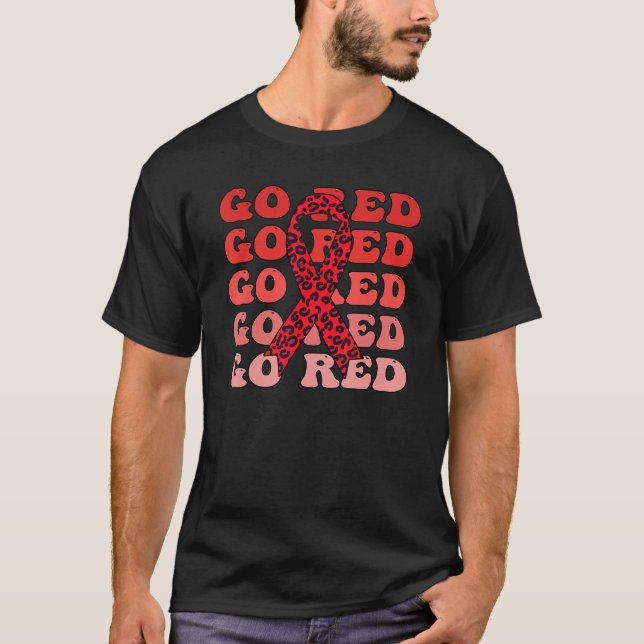 Camiseta Go Red Groovy Heart Disease Awareness Heart Warrio (Frente)