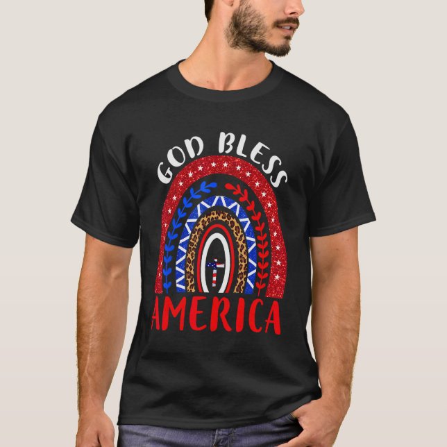 Camiseta God Bless America 4th Of July Leopard USA Flag Chr (Frente)