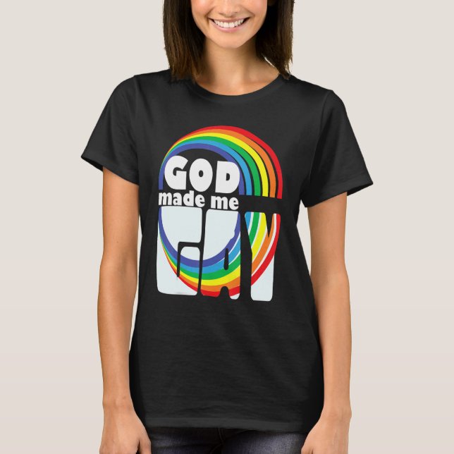 CAMISETA GOD MADE ME GAY RAINBOW IN LETTERS (Frente)
