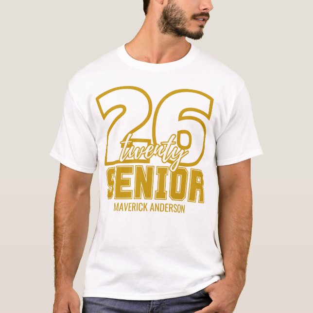 Camiseta Gold Class of 2026 Graduation  (Frente)