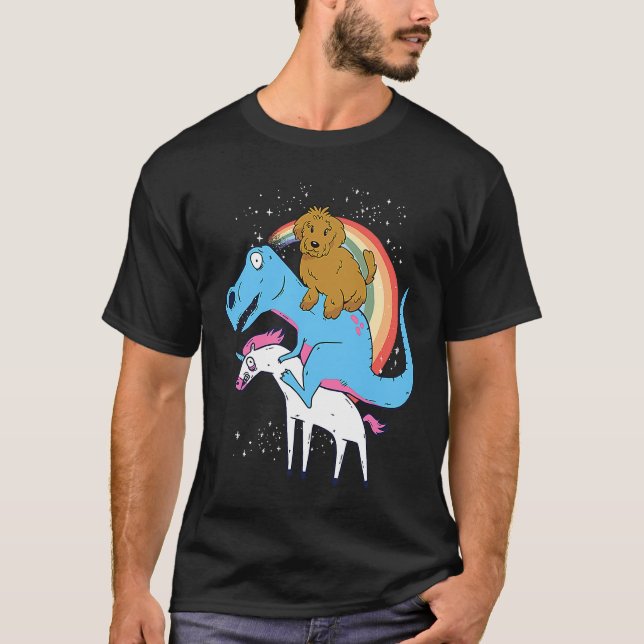 Camiseta Goldendoodle Dinosaur Riding Unicorn Kids Men Rain (Frente)