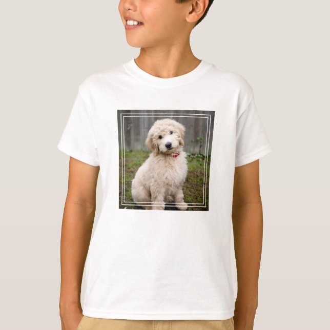 Camiseta Goldendoododododle Puppy Senta Em Grama (Frente)