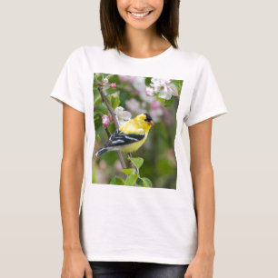 Camiseta Goldfinch americano com as flores da maçã do