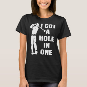 Camiseta Golfe, eu tenho um buraco num golfe engraçado 544